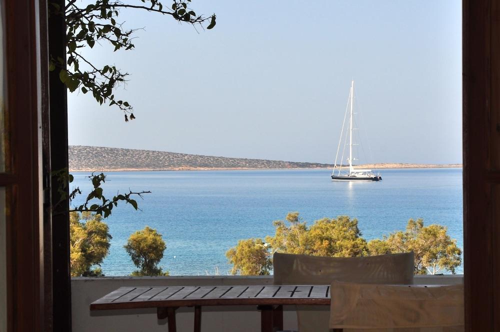 Michalis Apartments Near The Beaches With Sea View Páros Buitenkant foto