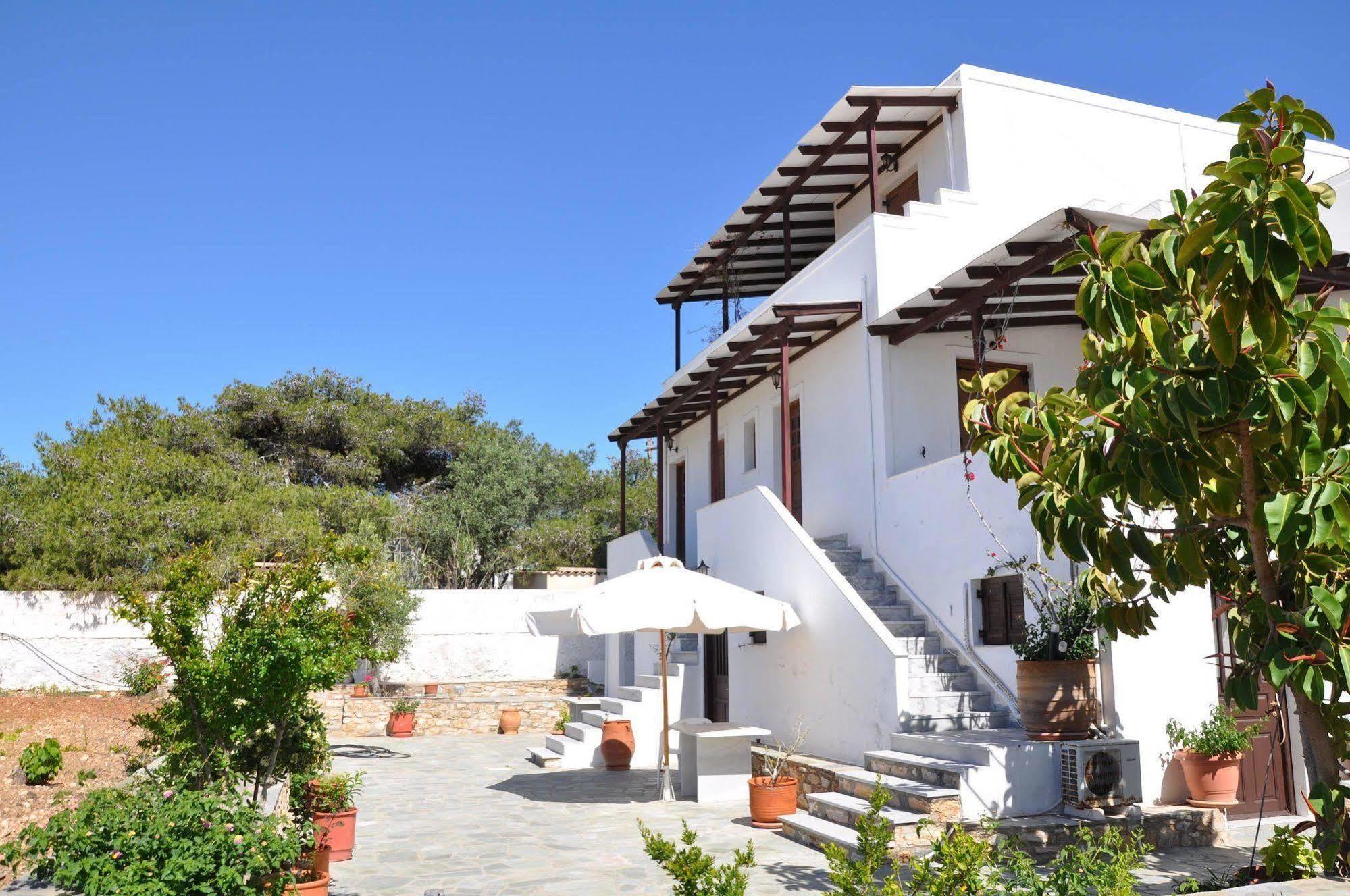 Michalis Apartments Near The Beaches With Sea View Páros Buitenkant foto